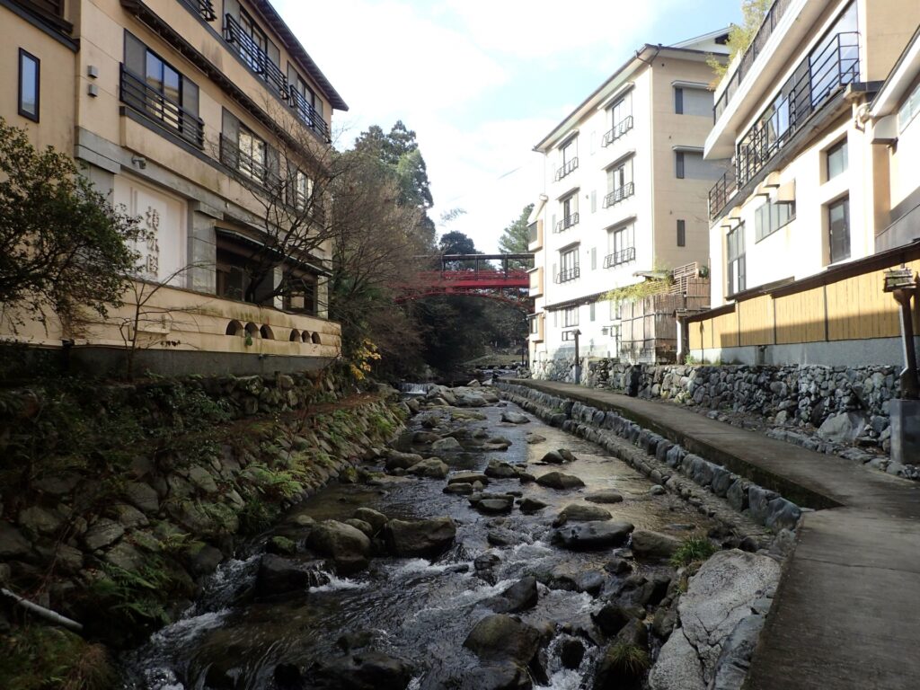 脇田温泉